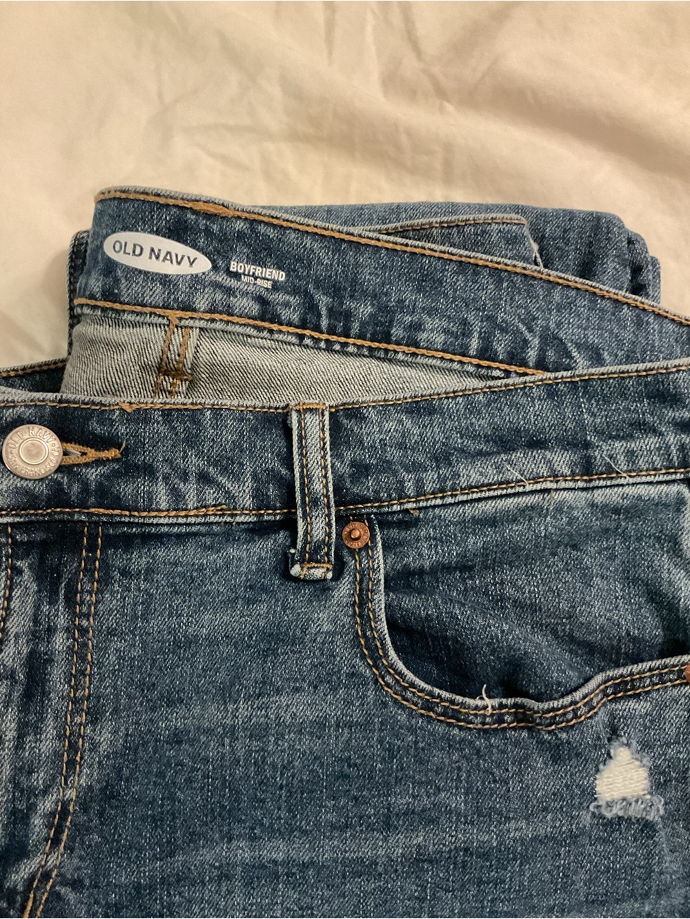 Old Navy Mid Rise Boyfriend Jean